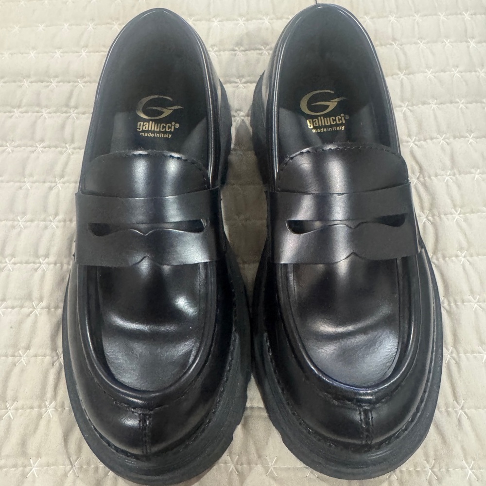 Gallucci Girls Black Leather Penny Loafers size 31